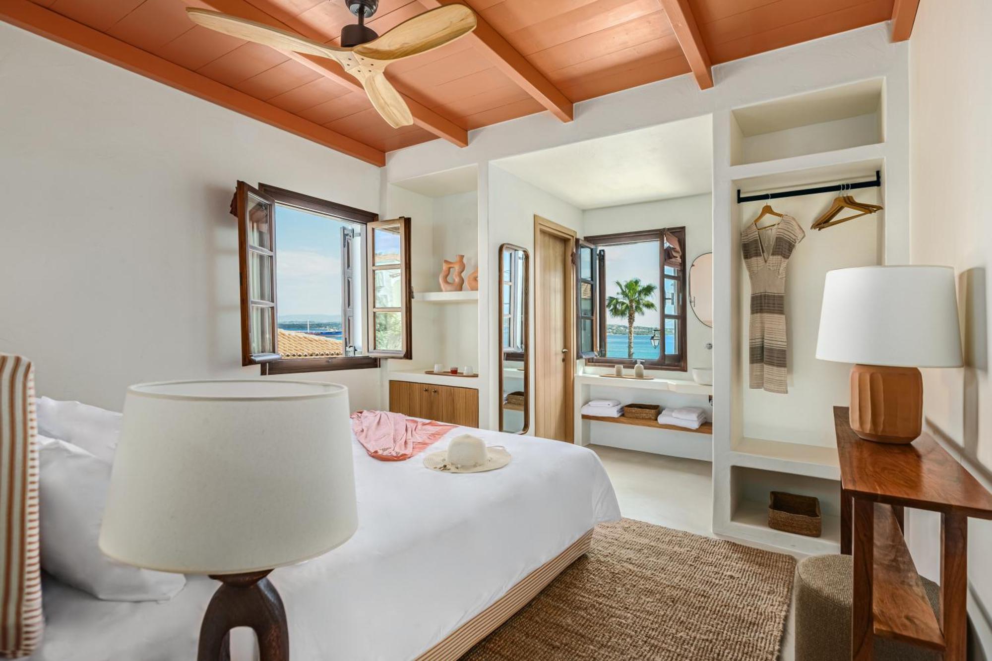 Teresa Spetses Hotel Exterior photo